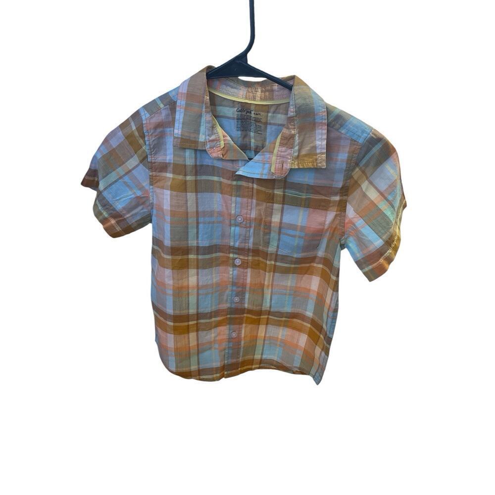 NEW BOYS CAT & JACK PLAID BUTTON UP SHIRT SIZE S 6-7